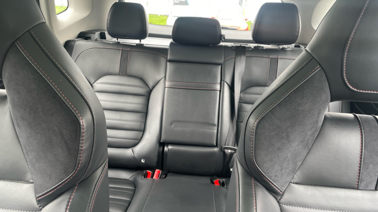 MG Hs 1.5 T-GDI Exclusive 5dr Petrol Hatchback